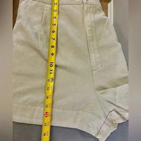 🤎”Joie” NWT Rainy Day/Oatmeal Pleated Shorts w/ Front & Back Pockets Size XXL🤎 - Picture 12 of 12